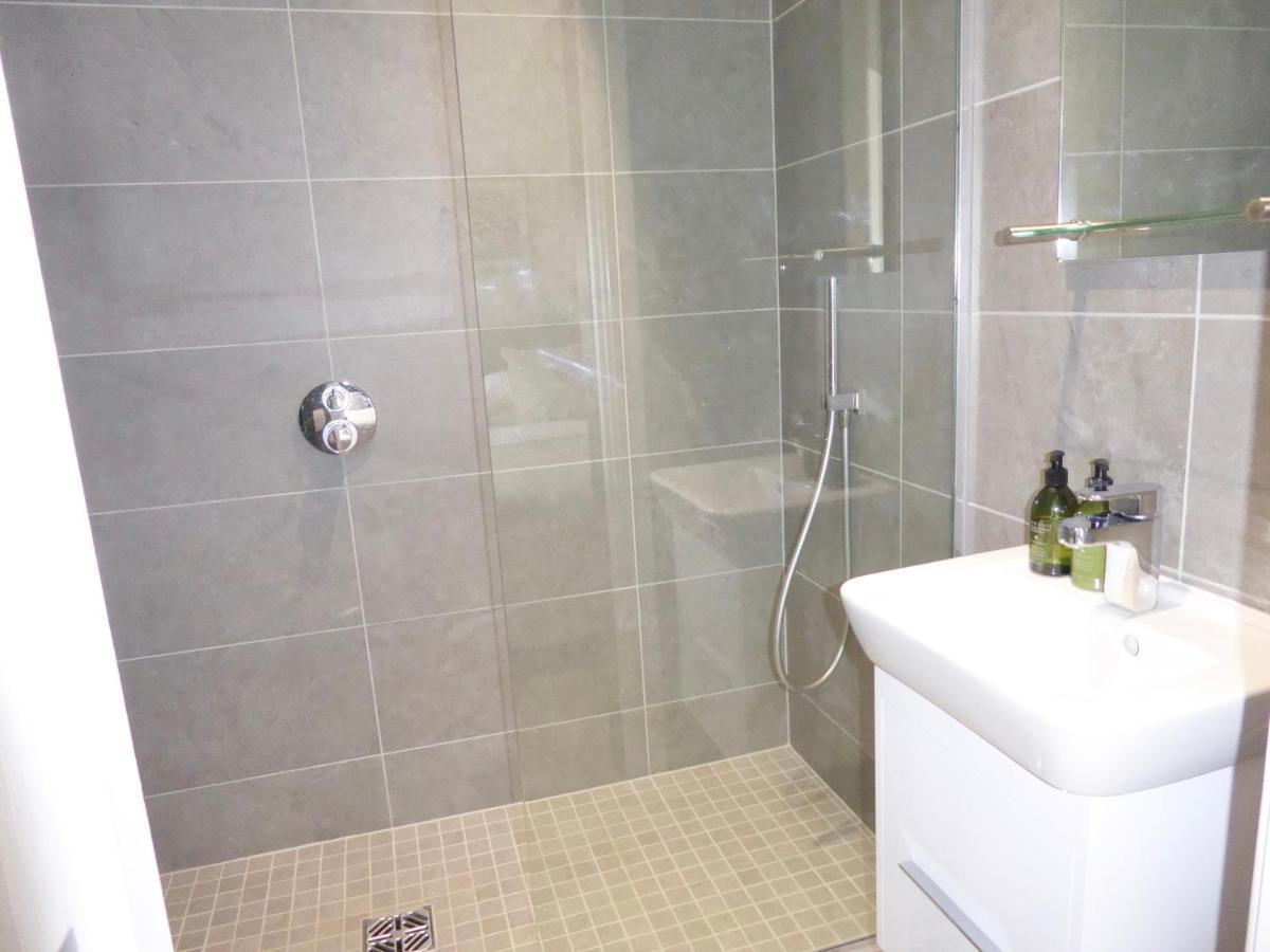Апартаменты Springfield Court 12 Харрогейт Экстерьер фото